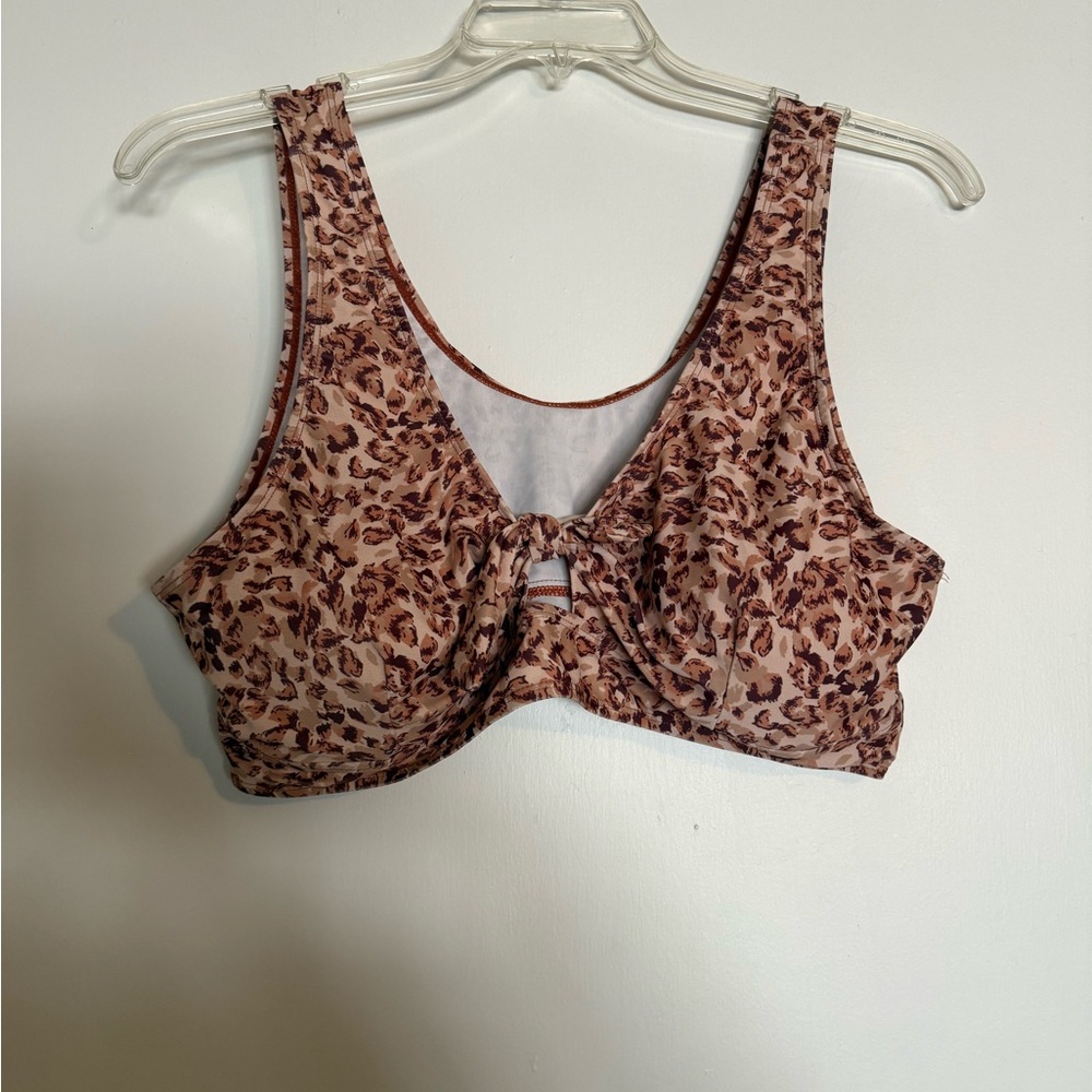 SHEIN Brown Patterned Bikini Top and Rust Bottoms